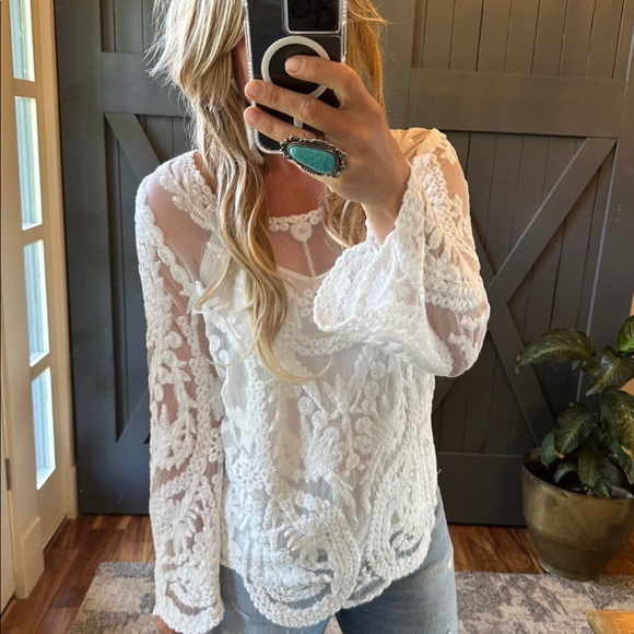 New White Lace Long Sleeve Gypsy Boho Blouse Top Feminine Sexy Women's Shirt - Picture 3 of 8